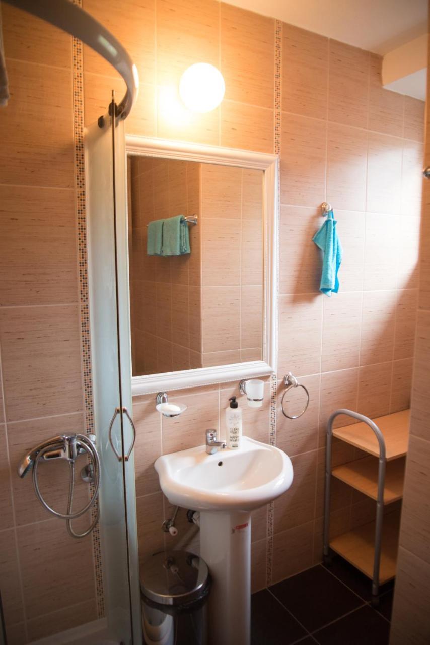 Blue Apartman Ni Екстериор снимка